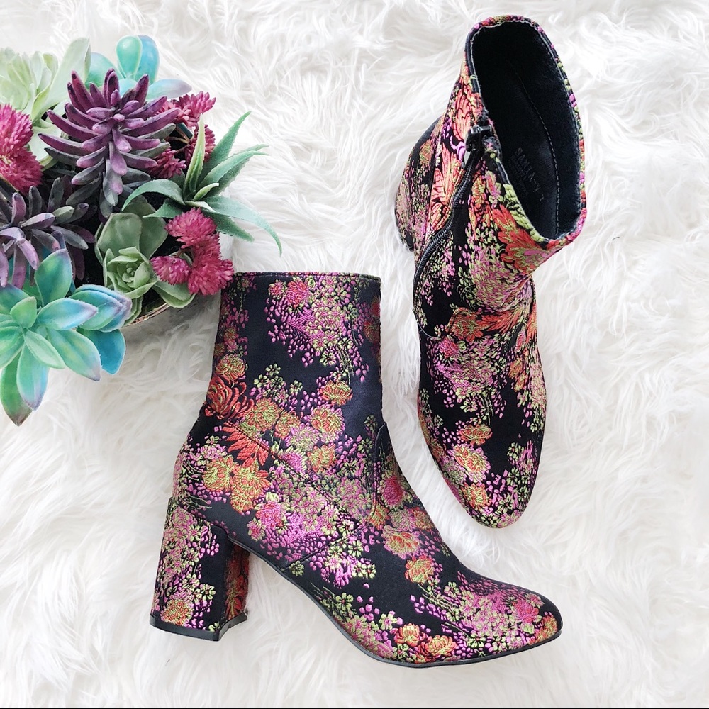 New • Steve Madden • Sania Booties